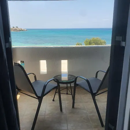 Verykokkos On The Appartamento Agia Anna (Naxos)